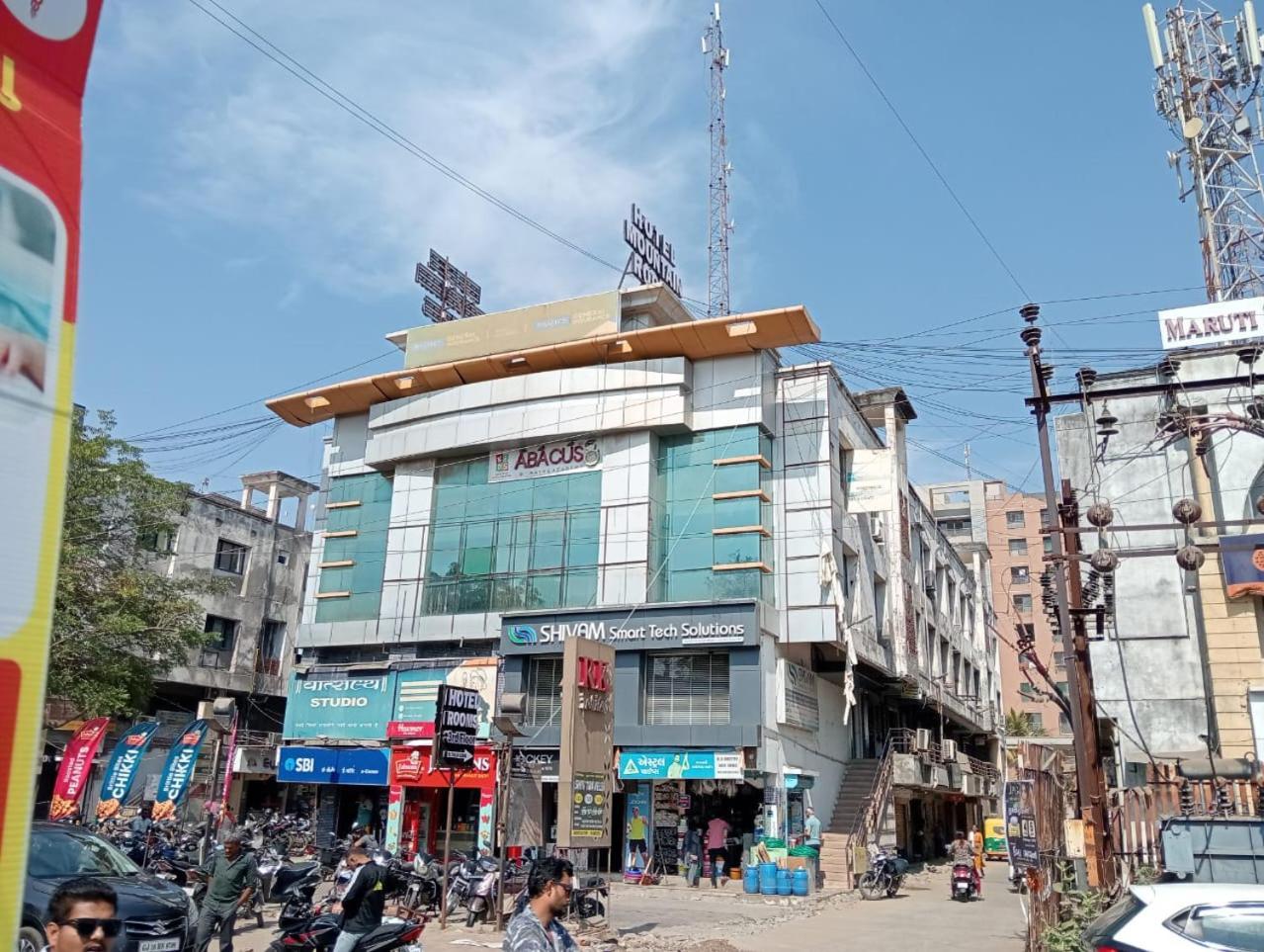 Hotel Mountain Bharuch Exterior foto